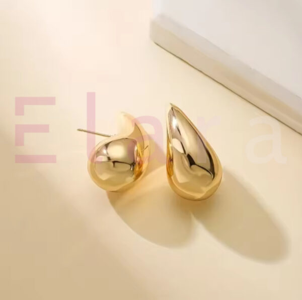 Chunky Dome Teardrop Earring
