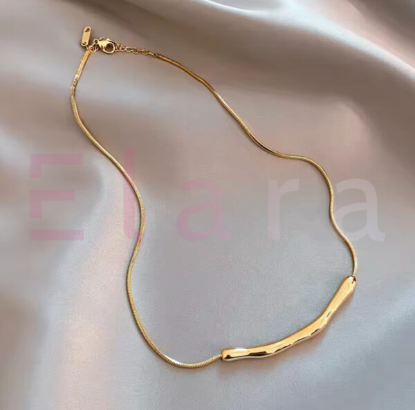 Collarbone Necklace